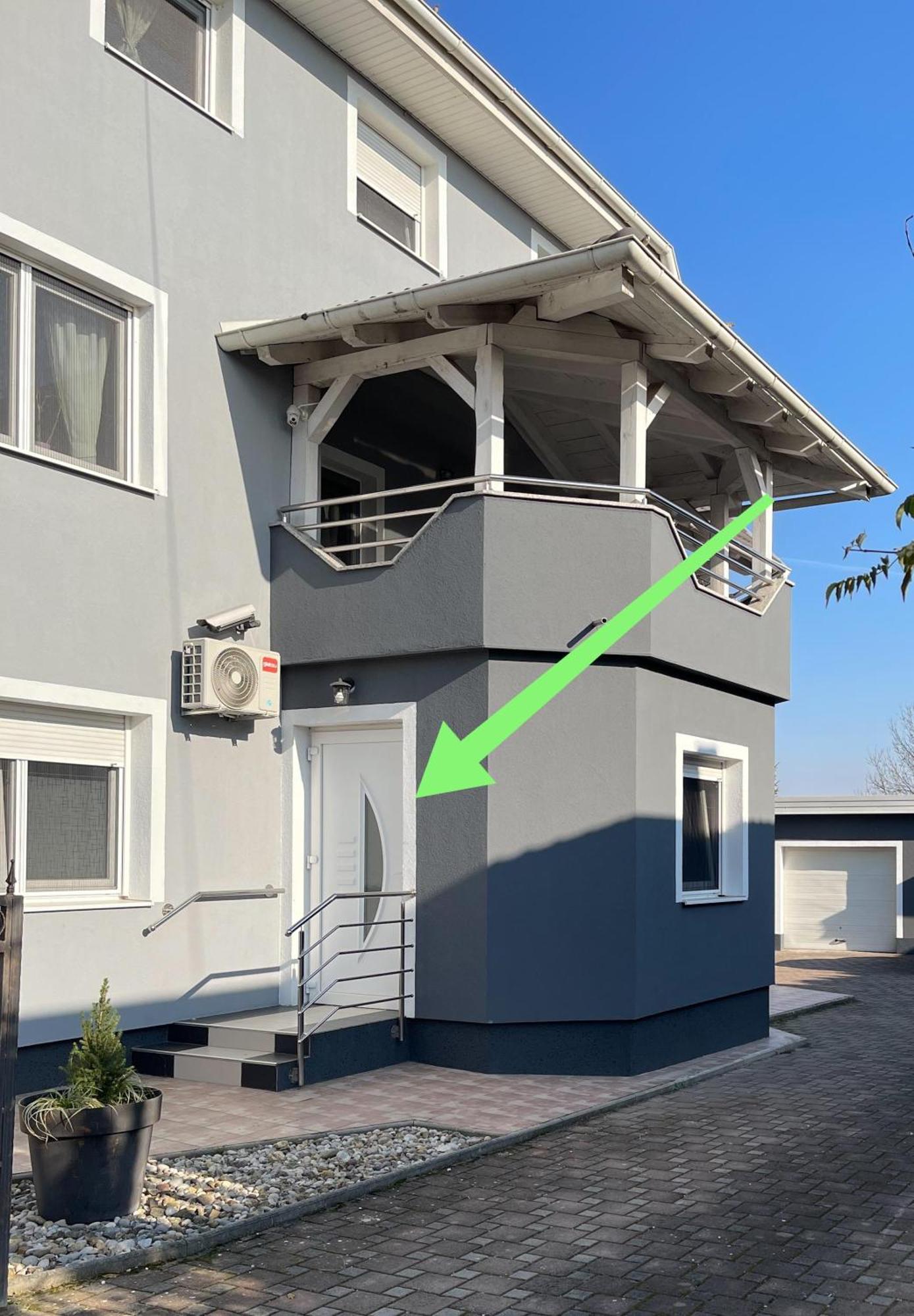 4 Stars Rooms Near Airport Scitarjevo Exteriör bild