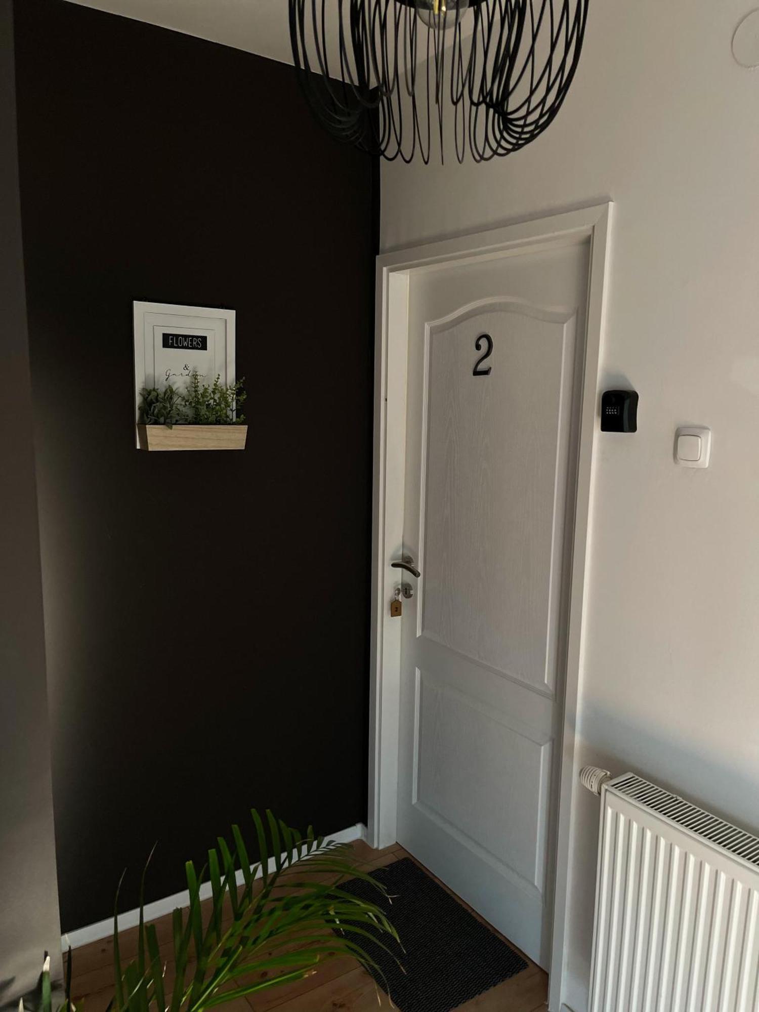 4 Stars Rooms Near Airport Scitarjevo Exteriör bild