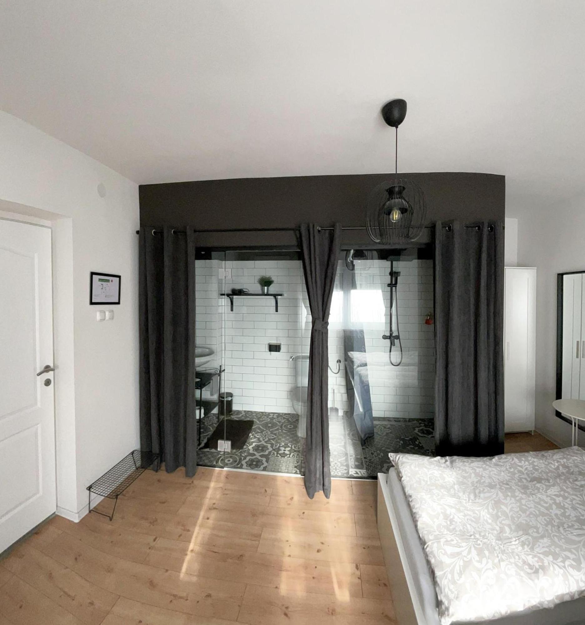4 Stars Rooms Near Airport Scitarjevo Exteriör bild